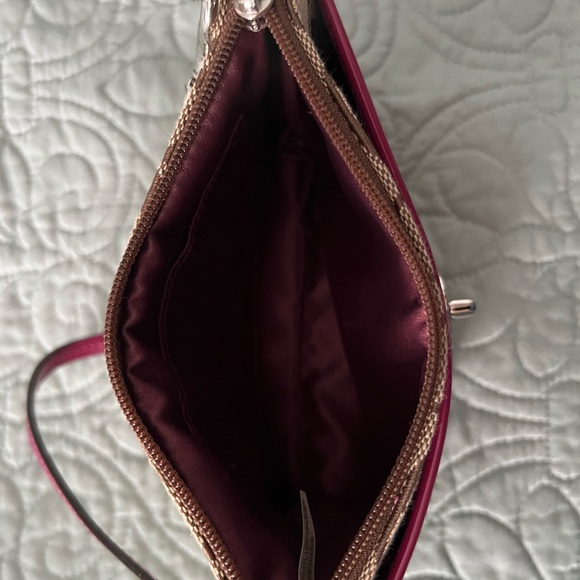 Coach Wristlet - Picture 4 of 4